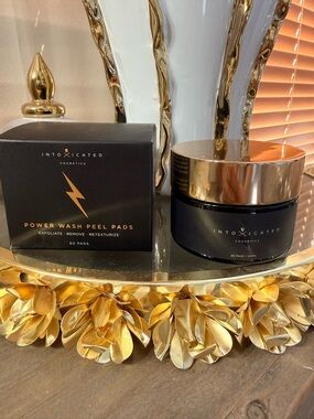 Intoxicated Cosmetics Power Wash Peel Pads - 60 pads